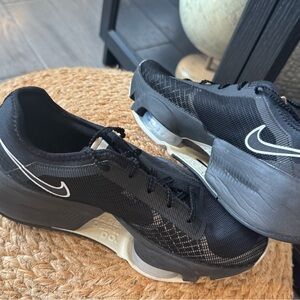 NIKE Women's Superrep Go Sneakers, 6.5